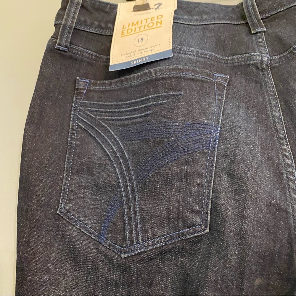 NWT Seven 7 Limited Edition Lane Bryant Dark Wash Skinny Jeans Size 18 - Picture 6 of 11
